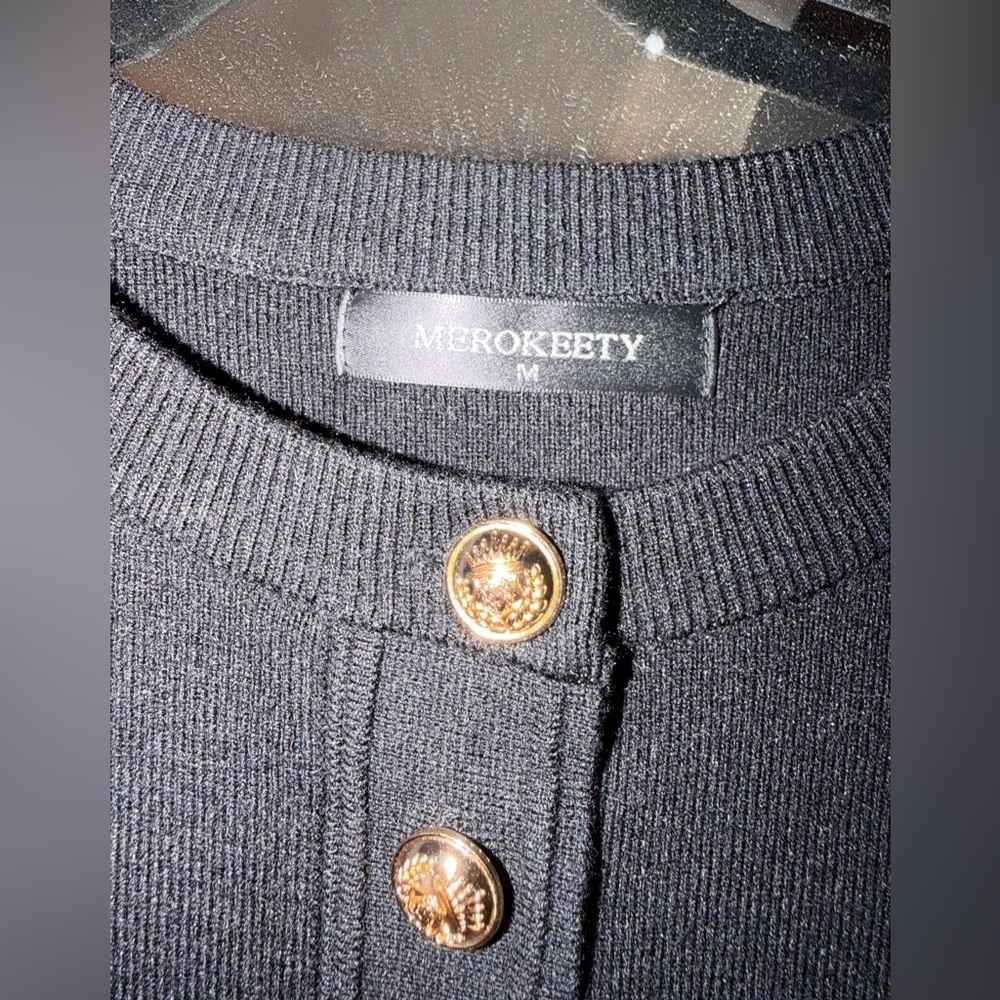 Comfy and stretchy knit Black Button-Down Dress - Picture 3 of 6